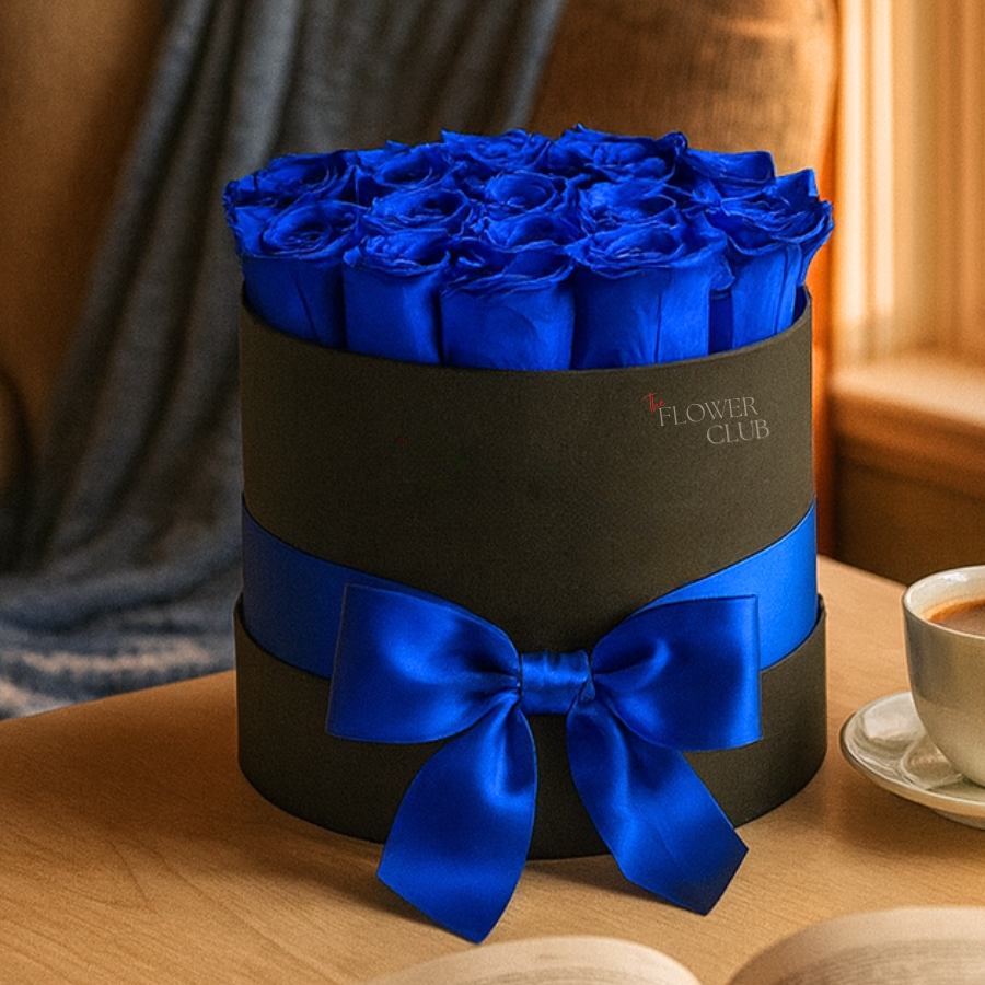 Caja de Rosas Preservadas Azul Royal